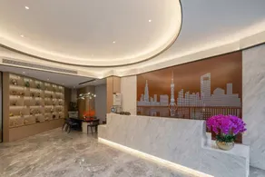 Weiting Hotel (Ruijin Hospital Dapuqiao Metro Station Branch) - Image 2