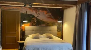 May's Apartments & Restaurant - Image 2