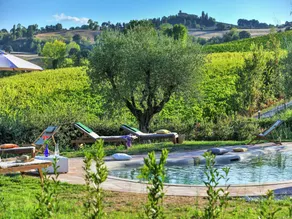 Villa w Wine Tours Near Beach - Image 4