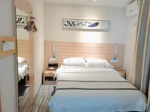 City Comfort Inn Huanggang Huangmei Passenger Station - Image 3