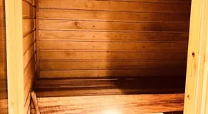 Kohtu Apartment Cozy - Image 2