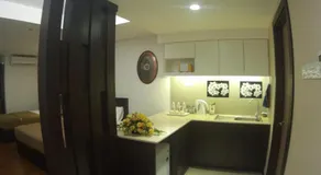 Cyber Studio Apartment - Image 4
