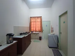 AmyKay Semi-D Homestay - Image 3