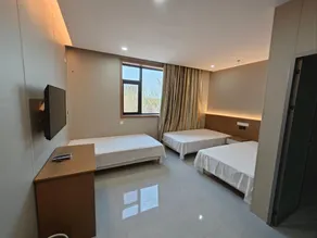 Yingbin Hotel (Luying Roundabout Branch) - Image 2