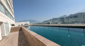 Stylish Panoramic Views City Loft - Image 5