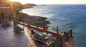 Stone Luxury Suites - Adults Only - Image 5