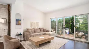 NEW Love Mi Getaway Loft with Deck on Washington Ave 110 - Image 2