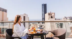 Saifi Suites Hotel - Image 5