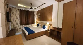 Hotel Arina Inn - Image 2
