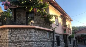 Rosas Home - Image 4