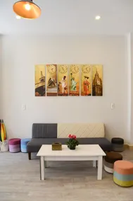 VyL House - Image 2