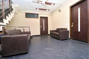 Hotel O HCN - Image 5