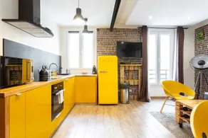 Charming one-of-a-kind apartment. - Image 4