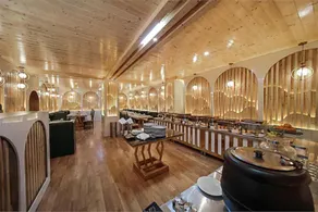 Hill River Resort By West Western -Property of the Year 2024-25 - Central Heated & Air Cooled, Near Mall Road - Image 3