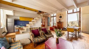 Le Marais - Private 3BR House with Terrace - Image 2