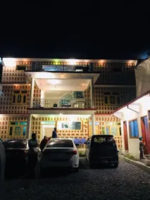Hotel Dream Palace - in Naran - Image 4