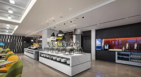 Hampton by Hilton Shanghai Jiuting - Image 5