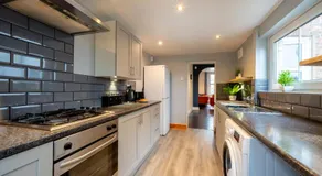 3 BD 5 Beds WiFi - Image 3