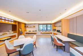 Starway Hotel Nanjing Gaochun Ba Bai Ban Gucheng Lake North Road - Image 2