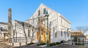 The Mystic River Inn - Downtown - Image 3