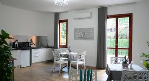 Annabella Bed and Breakfast - Image 3