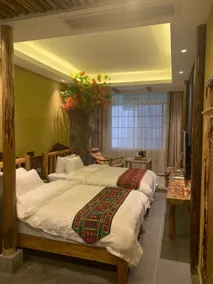 Wayalu Theme Hotel (Forest Lake Branch on March 3rd Avenue, Wuzhishan) - Image 2