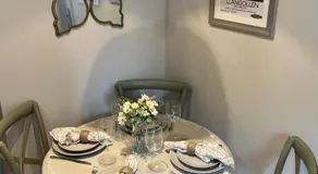 Posh Little Cottage - Image 5
