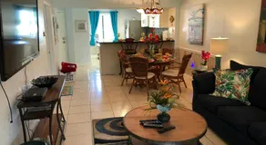 2 Bedroom , 2 Bath , Villa - Image 4