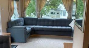 48 Rosewood Isle of Wight - Image 2