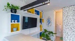 Viking Hill Oceanfront Hostel & Resort - Image 3