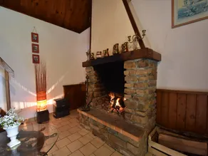 Awesome home in Normandie w/ - Image 2