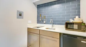Pet-Friendly Studio Near Lighthouse Beach! - Image 4