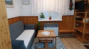Domček pri vodopáde - Image 2