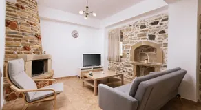 Halkidio House - Image 2