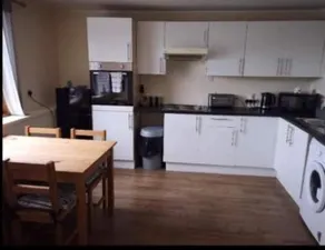 Panoramic Harbour View Apartment - Image 5