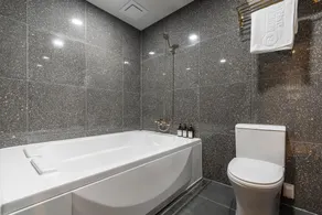 Browndot Hotel Godeok newtown - Image 4