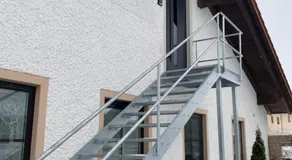 Moderne große Wohnung - Image 5