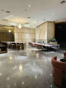Luxury paradise in the sky @27th floor - Image 4