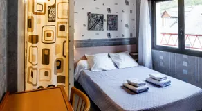 Hôtel des Touristes - Image 2