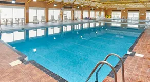 Clearwater Lodge - Valencia Heights - Image 3