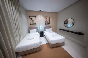Luxury two bedroom Apartment As Salamah - Image 4