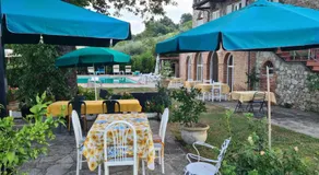 Maison Brinati Bed and Breakfast - Image 3