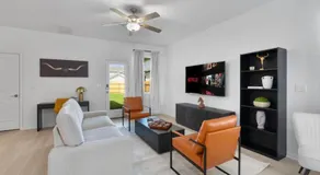 Lux Cozy Home l SE Austin near F1-COTA-ABIA-Tesla - Image 3