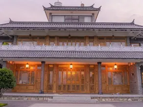 Qiuying Lianju · Banyinju Inn (Xizhou Ancient Town Branch) - Image 2