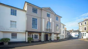 The Grosvenor Arms - Image 5