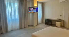 Al Suite - Image 2