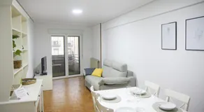 Apartamento Bretón de los Herreros con TERRAZA - Image 4