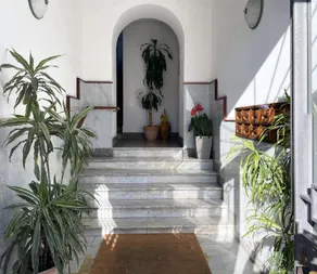 Luna Rossa Roma Guest House - Image 4
