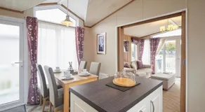Lakeview Winter Lodge with Hot Tub - Image 3