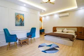 mango leaf retreat - Image 2